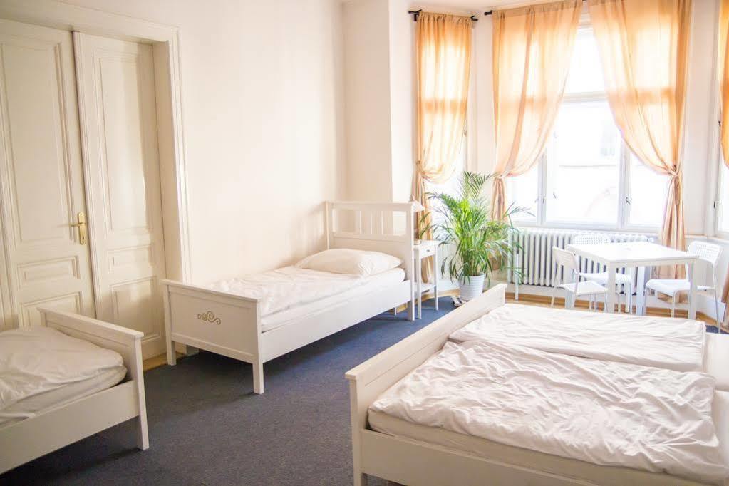 Hostel Franz Kafka Prague Ngoại thất bức ảnh